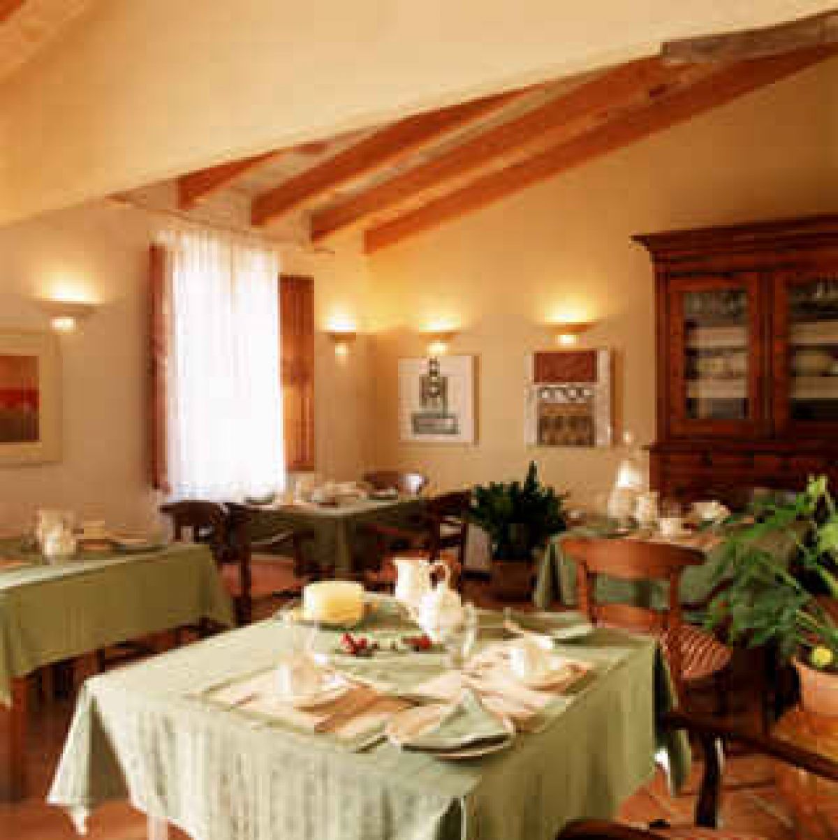 Comedor de Na Set Centes