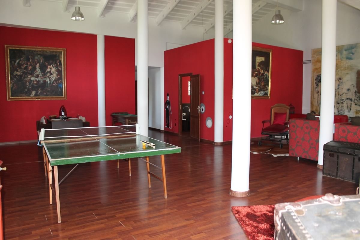 Sala de juegos de LoftOtel Canet