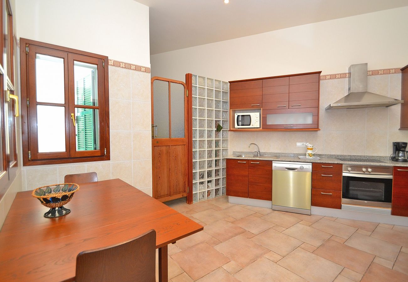 Cocina de la villa Tofollubí