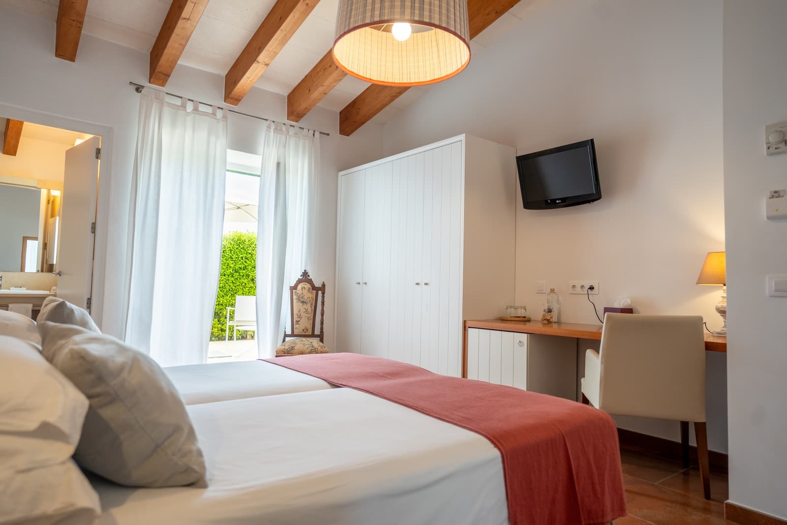Habitación en el antiguo granero de Binigaus Vell