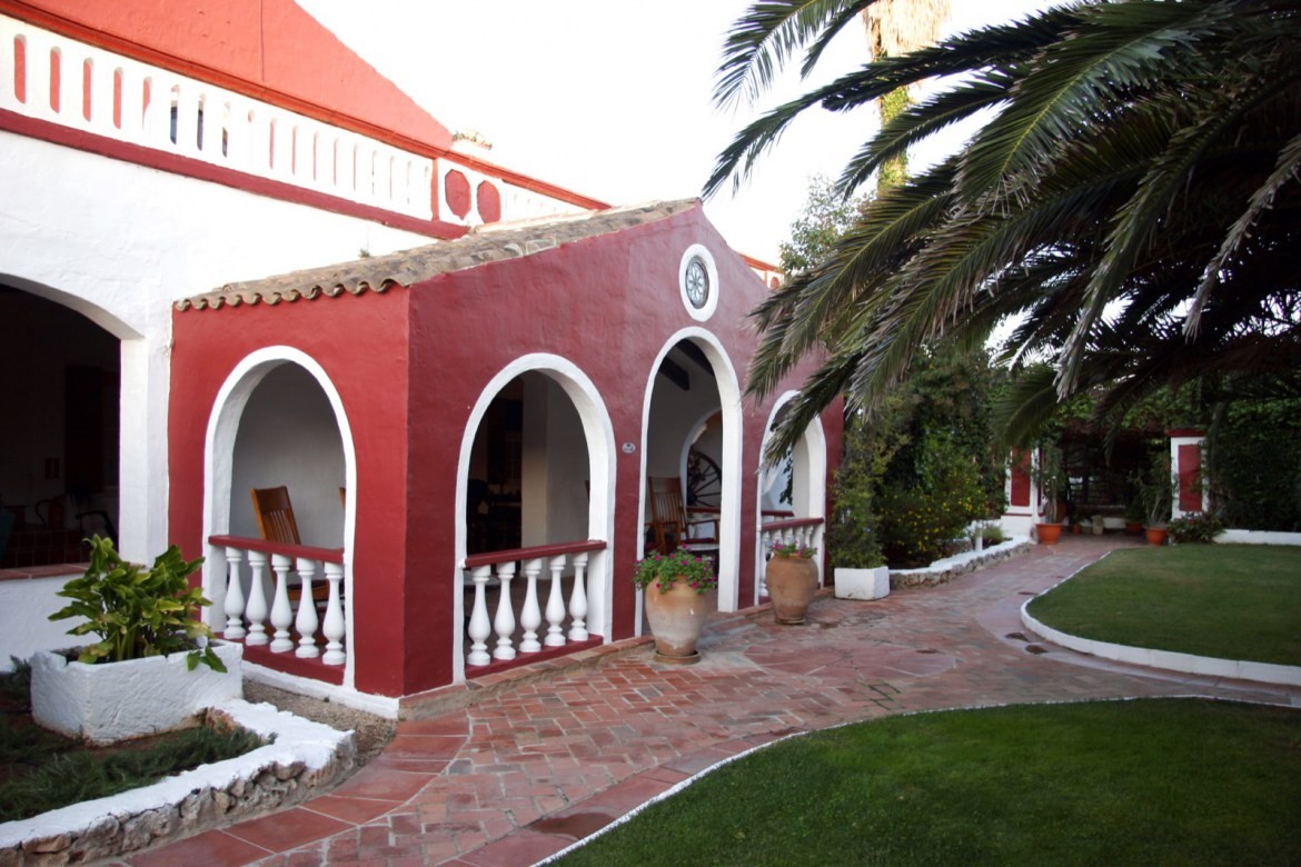 Pórtico de la finca Matxani Gran