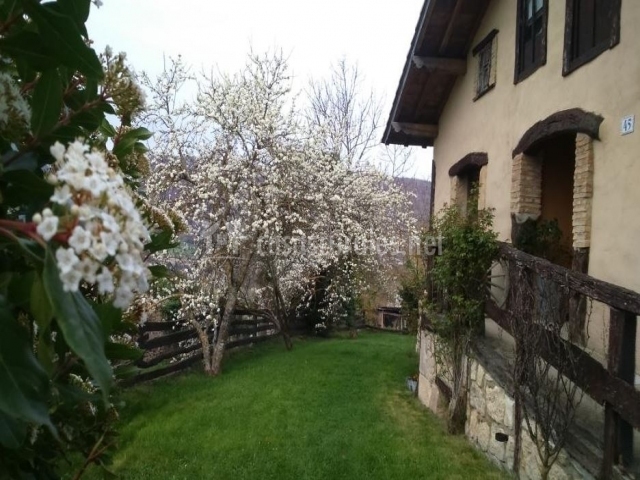 Jardín privado · Gaineko Etxea