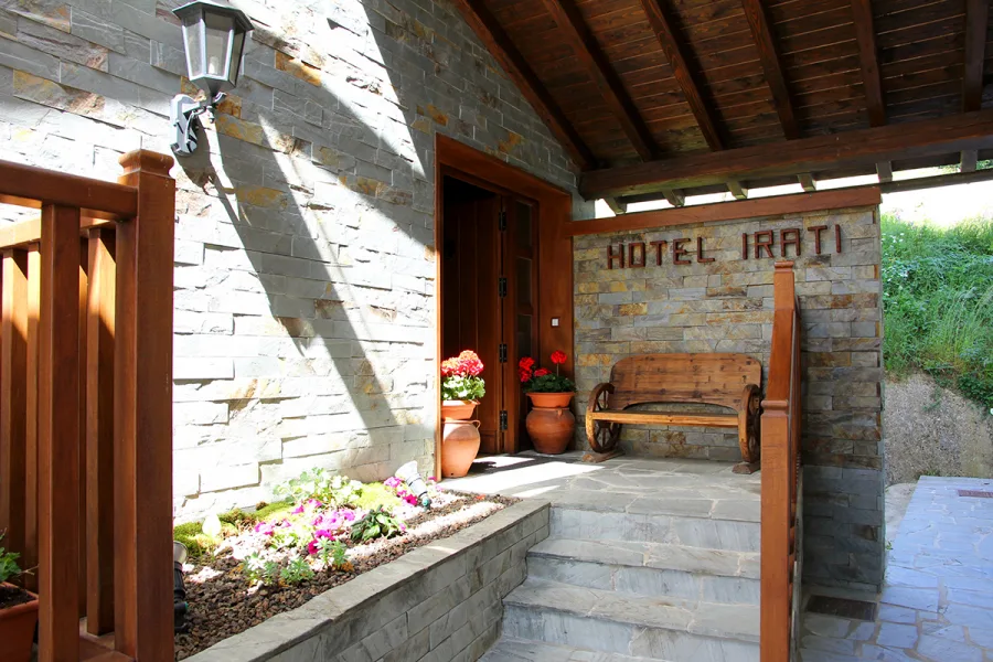 Entrada del Hotel Rural Irati