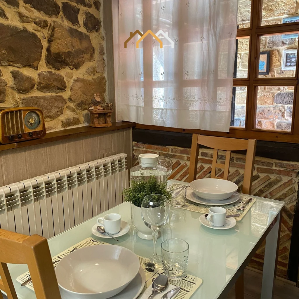 Comedor de una de las casas rurales · Las Casas de Quintanilla